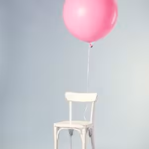 The pink balloon